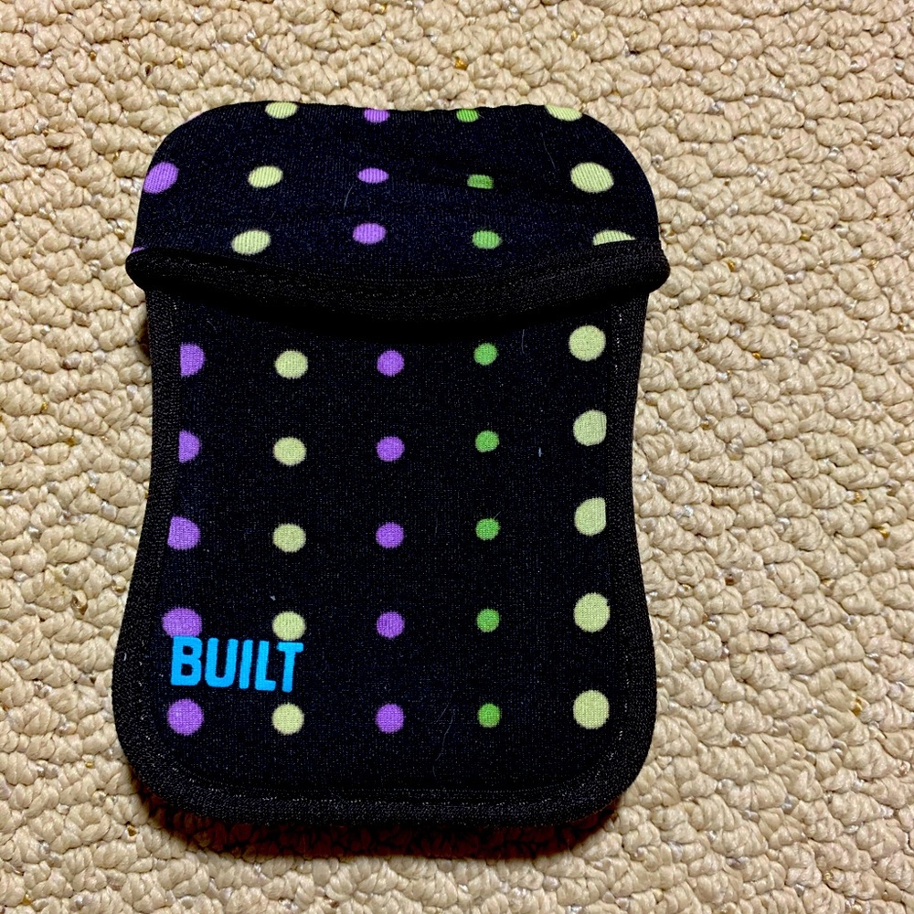 SMALL POLKA DOT CARRYING CASE